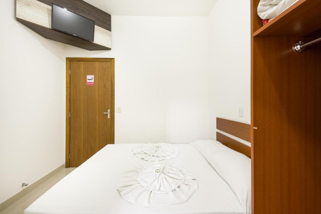 Hotel Brasil Пеня Екстериор снимка