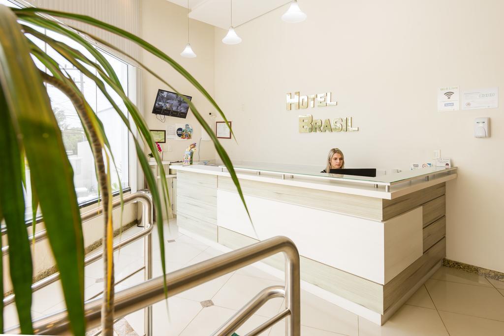 Hotel Brasil Пеня Екстериор снимка