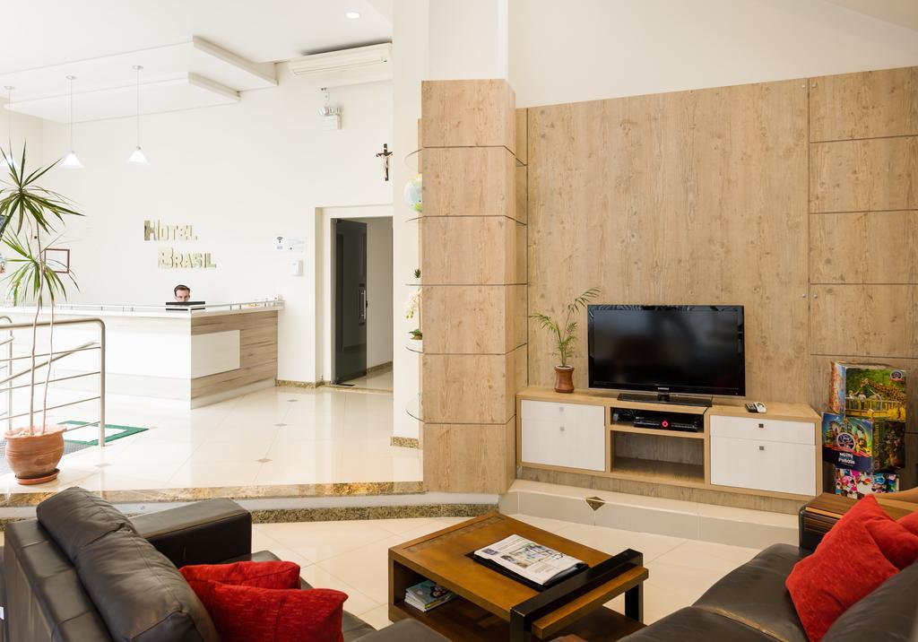 Hotel Brasil Пеня Екстериор снимка